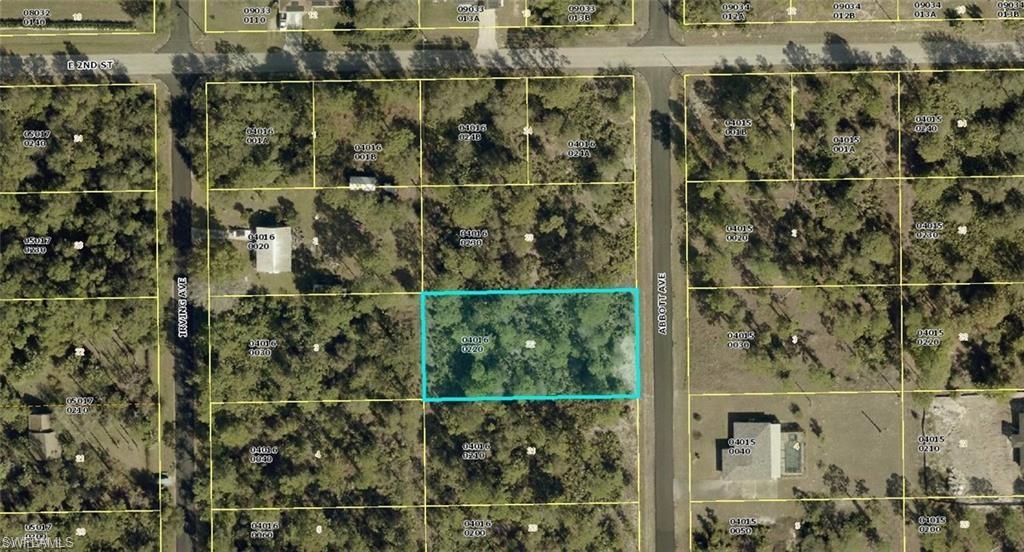 LEHIGH ACRES - Land