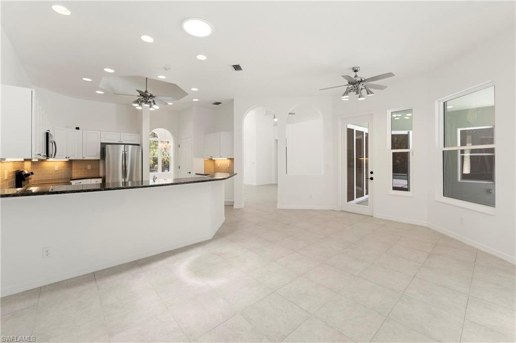 GOLDEN GATE ESTATES - Residential