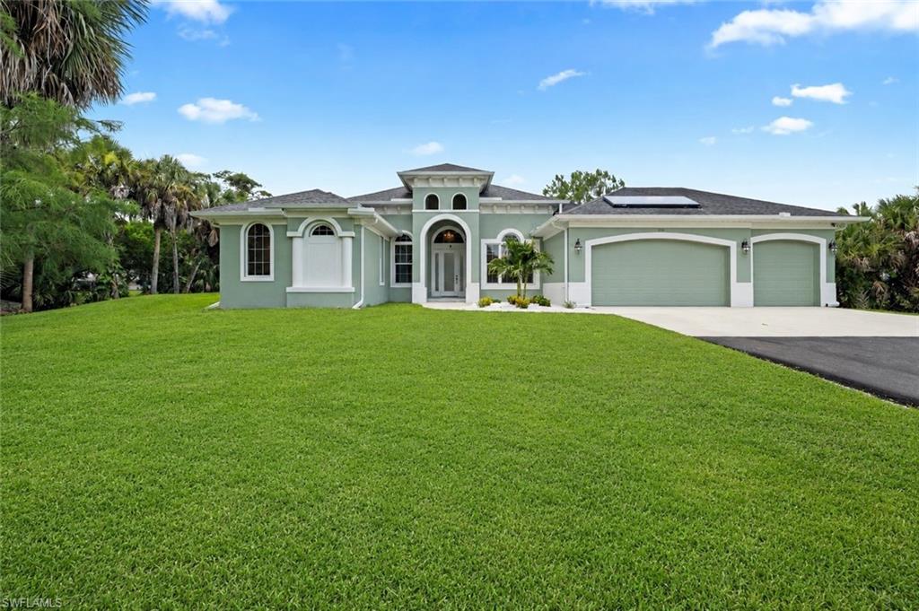 GOLDEN GATE ESTATES - Residential