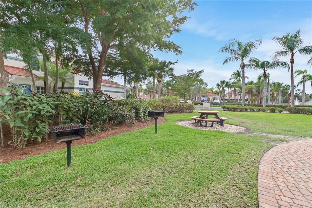 LIGHTHOUSE BAY - Residential