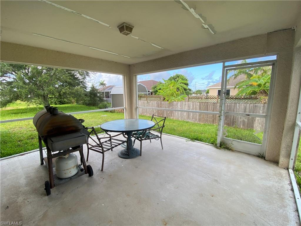 CAPE CORAL - Residential