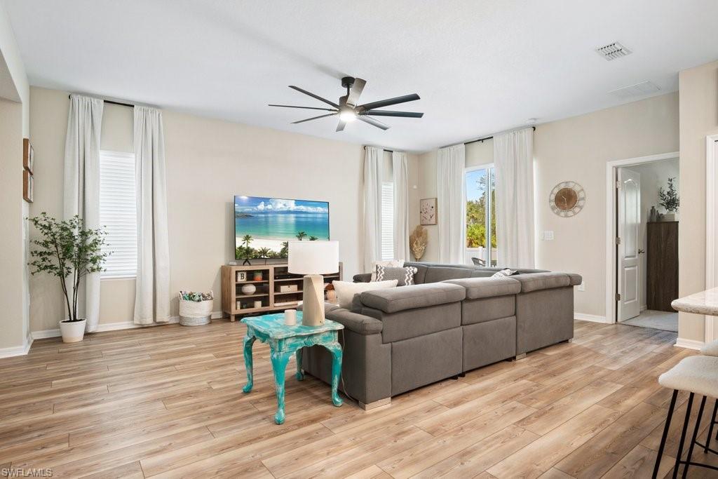 GOLDEN GATE ESTATES - Residential