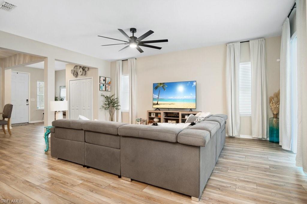 GOLDEN GATE ESTATES - Residential