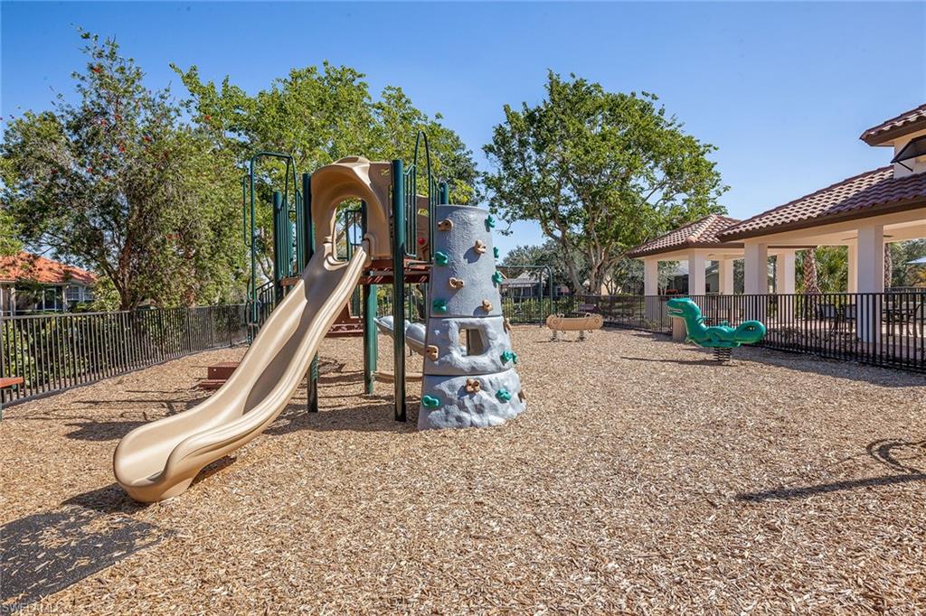 MONTEREY - Residential