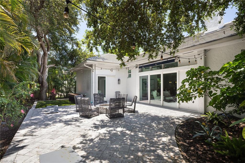 MONTEREY - Residential