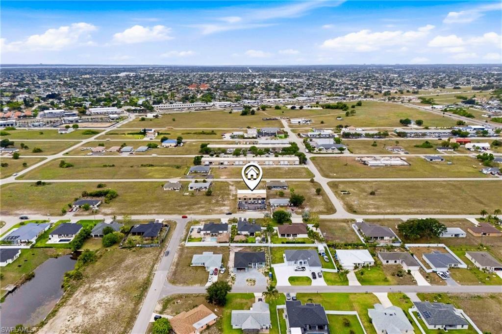 CAPE CORAL - Land