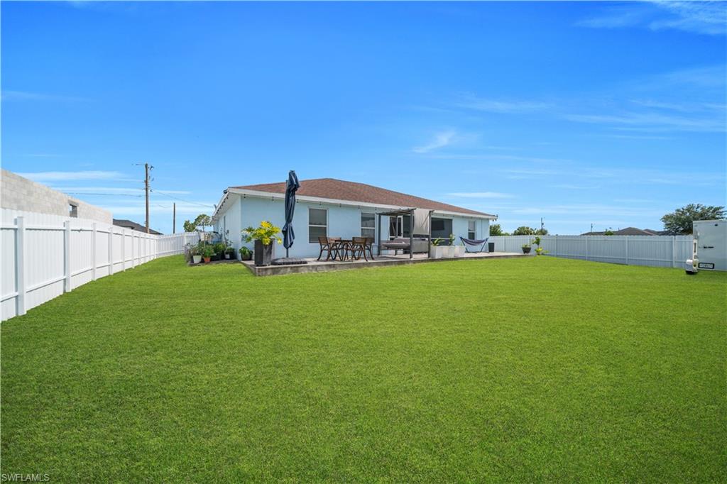 LEHIGH ACRES - Residential