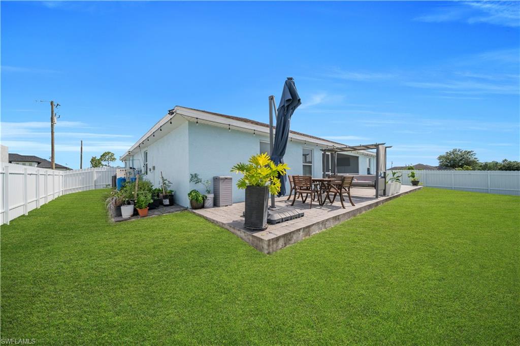 LEHIGH ACRES - Residential