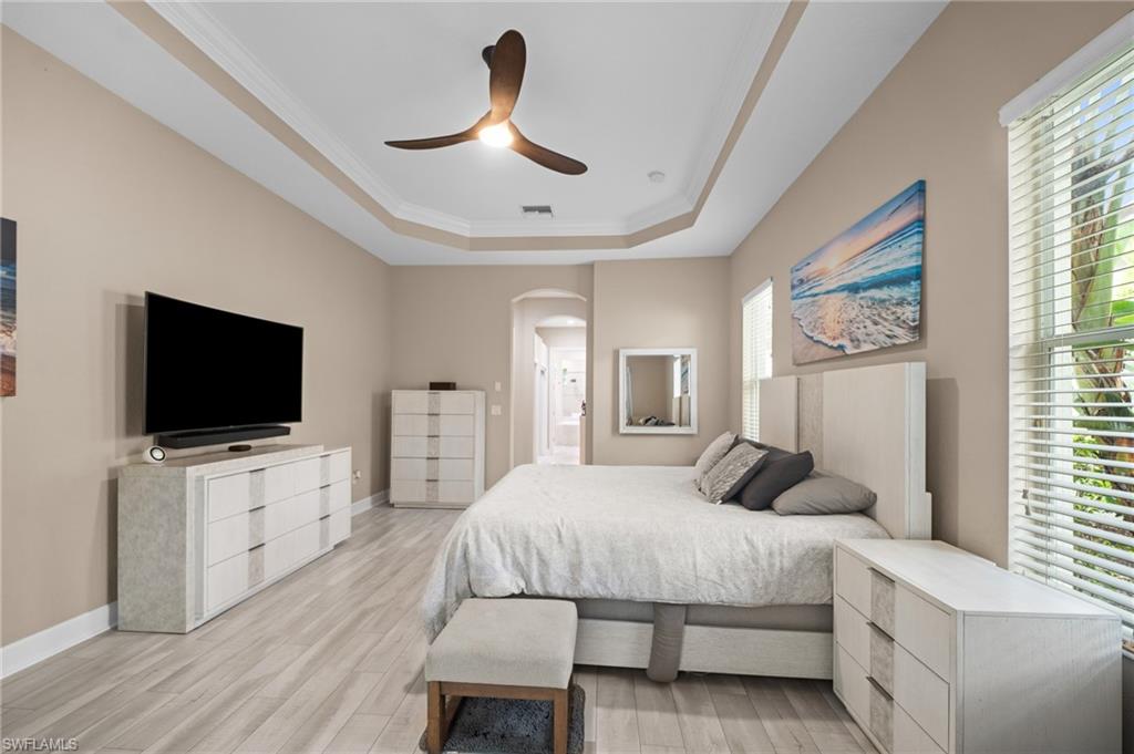MUSTANG ISLAND - Residential