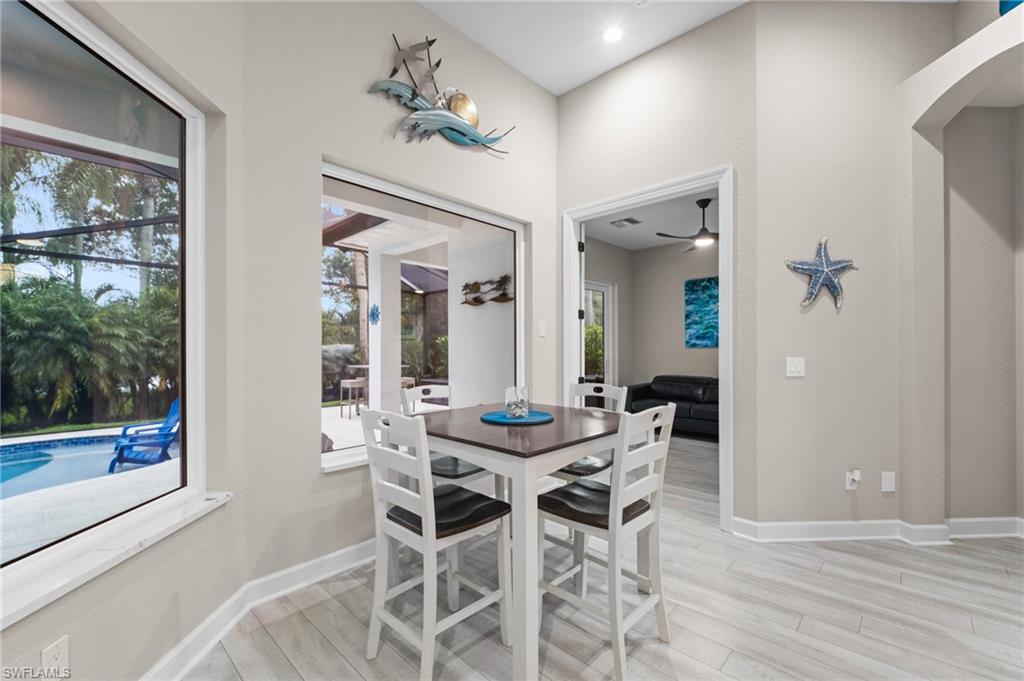 MUSTANG ISLAND - Residential