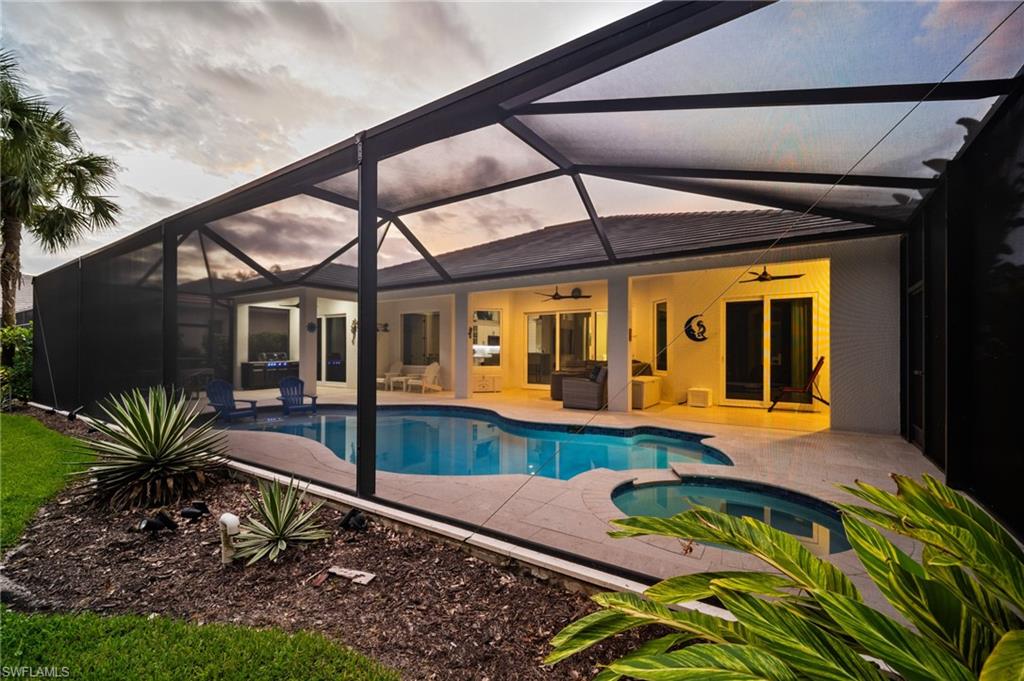 MUSTANG ISLAND - Residential