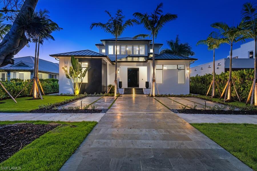 LAKE PARK - Residential