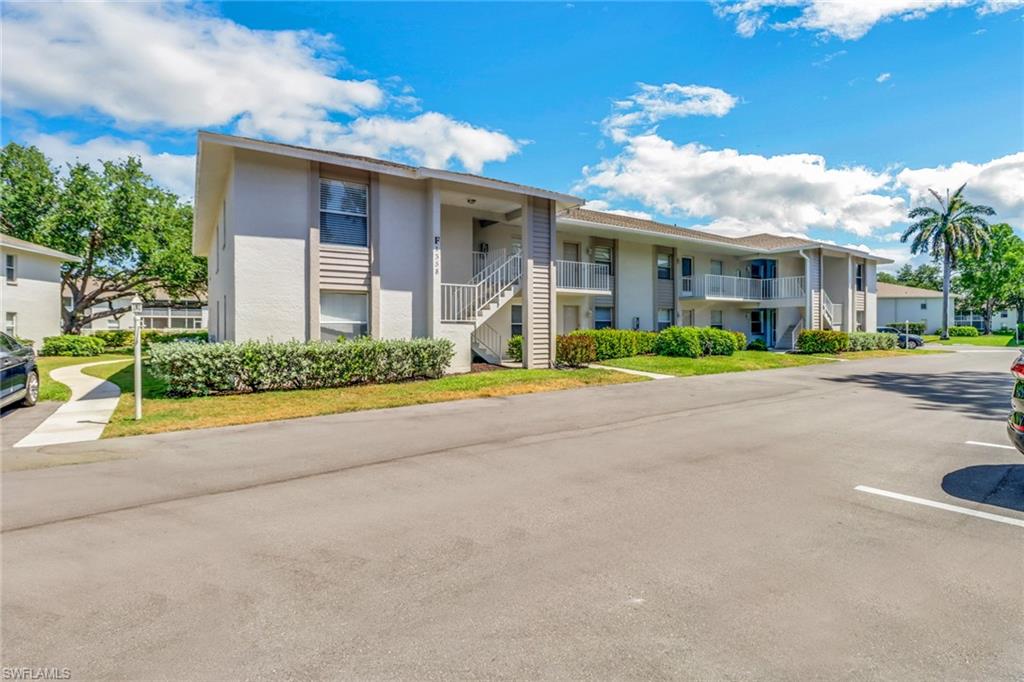**BEAUTIFULLY REMODELED FROM TOP TO BOTTOM AND OFFERED FURNISHED AS AN ANNUAL RENTAL!** **LAST MONTH'S RENT NOT REQUIRED UP FRONT** This second floor end-unit is stunning and the upgrades are incredible. You'll notice right when you walk in that new LVT flooring has been installed throughout for easy maintenance and a beautiful look. The kitchen has stainless steel appliances, new cabinetry, new granite counters and a perfectly matched backsplash. Plus, you can eat in the breakfast room of the kitchen or at the kitchen's bar. There's a large pantry as well for ample storage. Just past the kitchen is the dining room with new chandelier and plenty of space for 6 to dine comfortably. The ceilings are vaulted and very high which makes the unit feel even larger. There is even crown moulding throughout! Lots of light comes through the screened balcony sliders that overlook the community swimming pool. You'll really enjoy eating on the balcony in the cool fall and winter months. The master bedroom has a pool view as well and a very large walk-in closet with plenty of shelving. The master bath features granite counters, a very large mirror and a gorgeous new tiled shower. Another feature you will love that most rentals do not have is a walk-in laundry room featuring Samsung washer/dryer and even more storage! The guest bedroom has twin beds (that could be put together) and the third bedroom is set up as a media room. The neighborhood of Canterbury Village is within walking distance of Publix, Starbucks, Walgreens, First Watch and so many other shops, restaurants and banks. Davis Blvd. is just to the south for quick access downtown or head north to get to I-75 in only about 1.5 miles. This annual rental is truly incredible for the cost and easy to get into with the last month's rent not included.