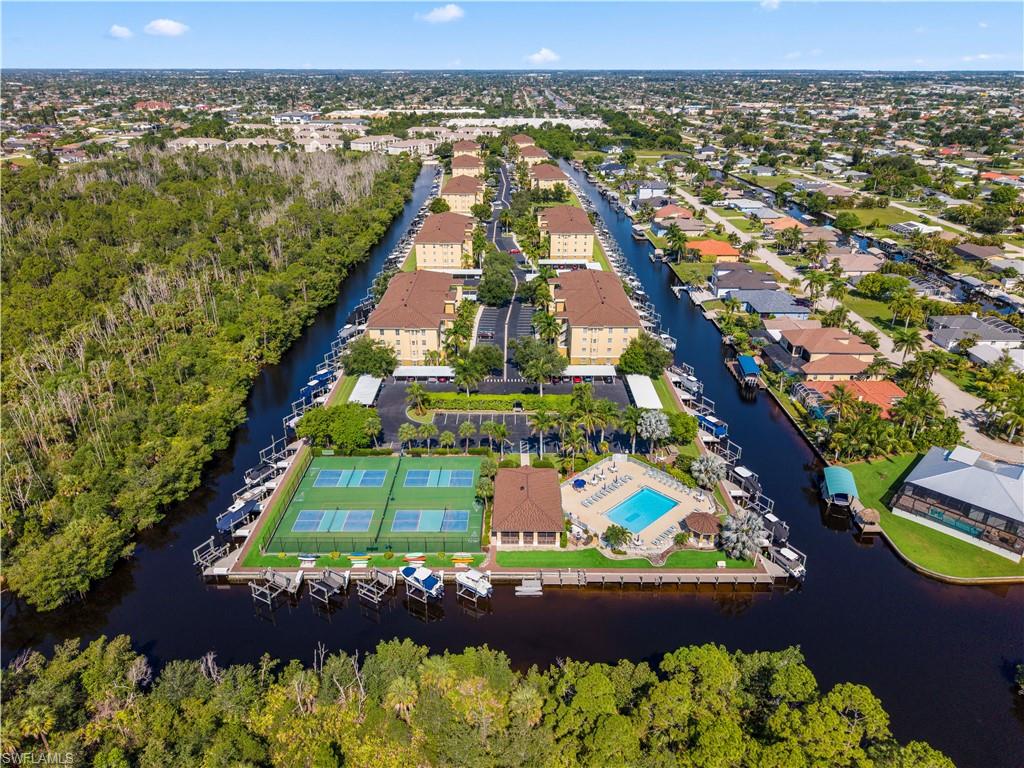 ISLAND COVE OF CAPE CORAL - Residential