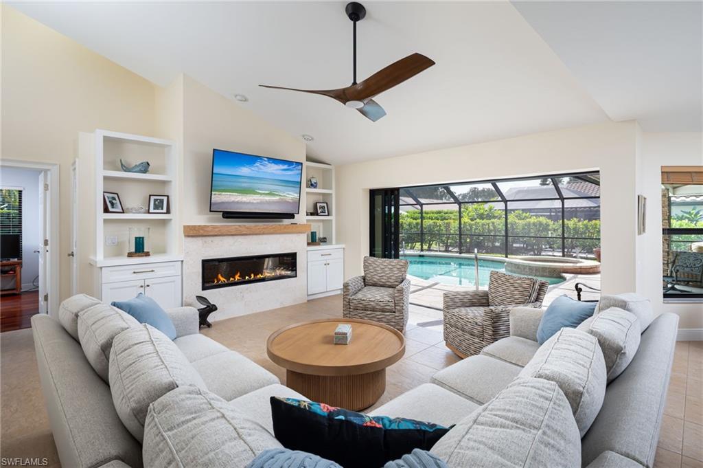 VALLEY OAK - Residential