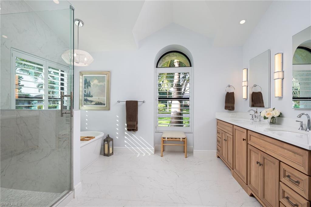 VALLEY OAK - Residential