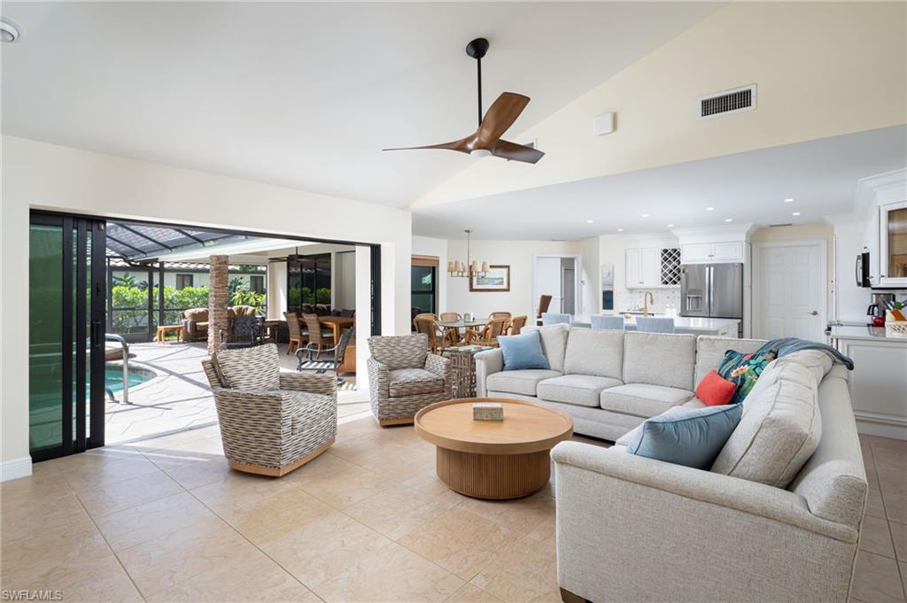 VALLEY OAK - Residential