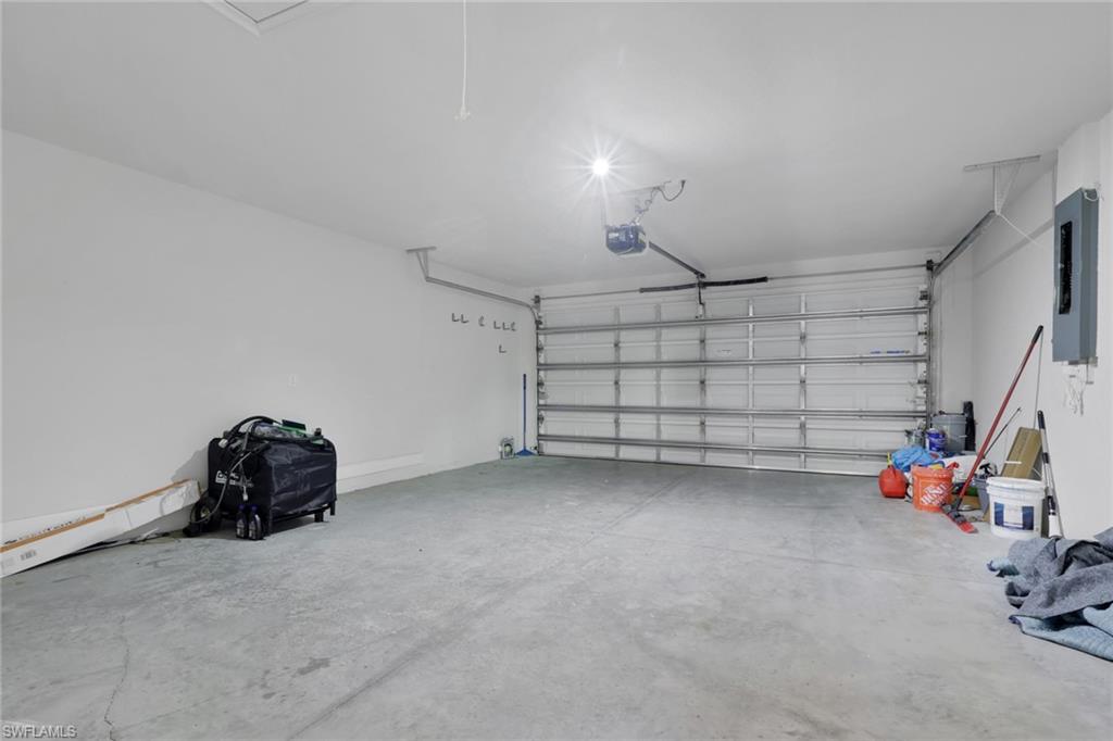 DEEP CREEK - Residential Lease