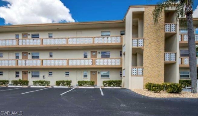 TROPIC TERRACE - Residential