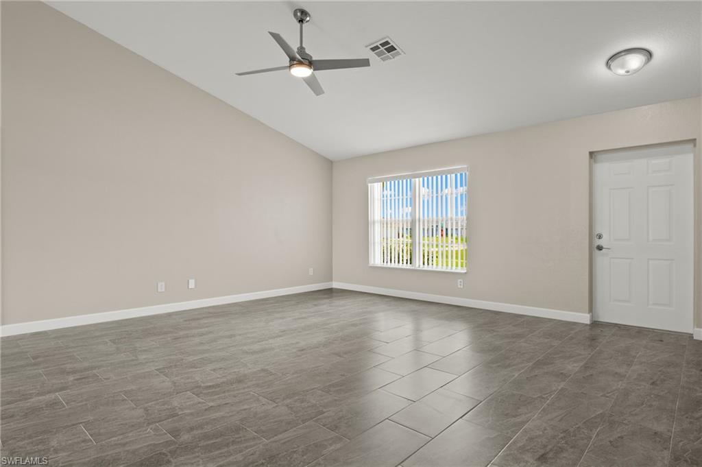 CAPE CORAL - Residential