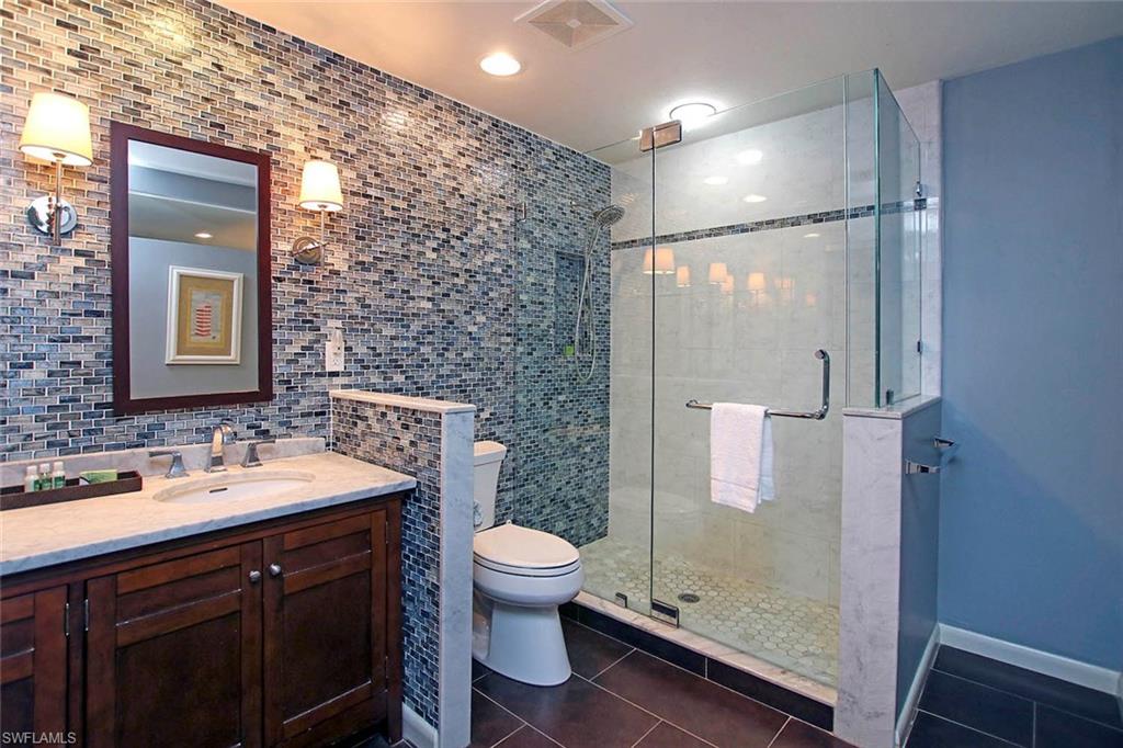 SANDDOLLAR CONDO - Residential