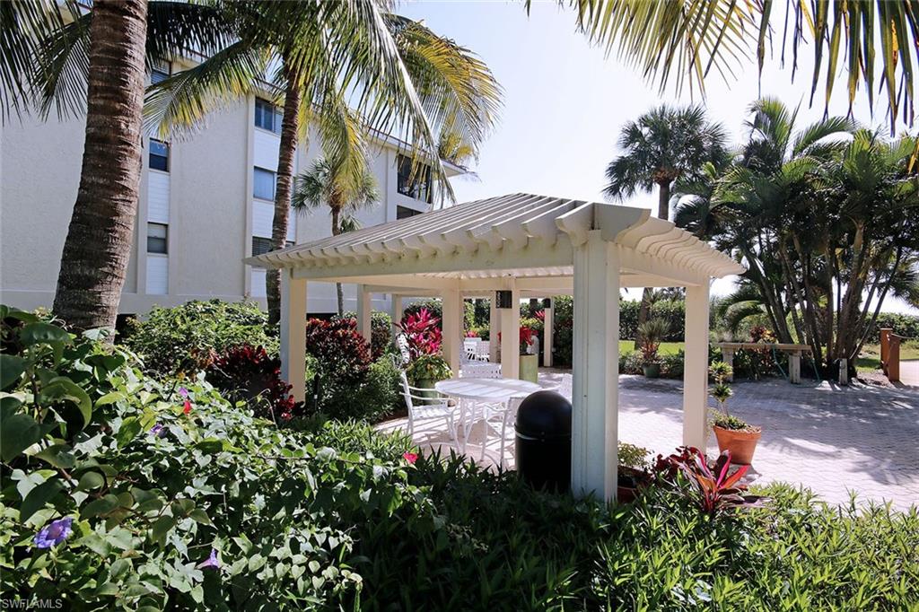 SANDDOLLAR CONDO - Residential