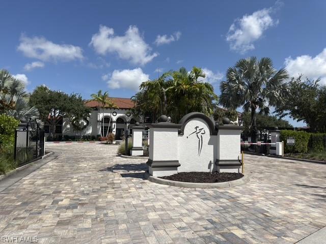 FAIRWAY PRESERVE - Residential