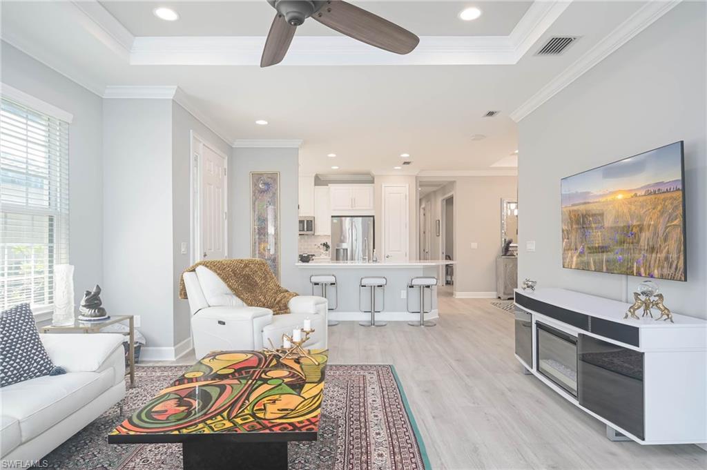 ESPLANADE AT HACIENDA LAKES - Residential Lease