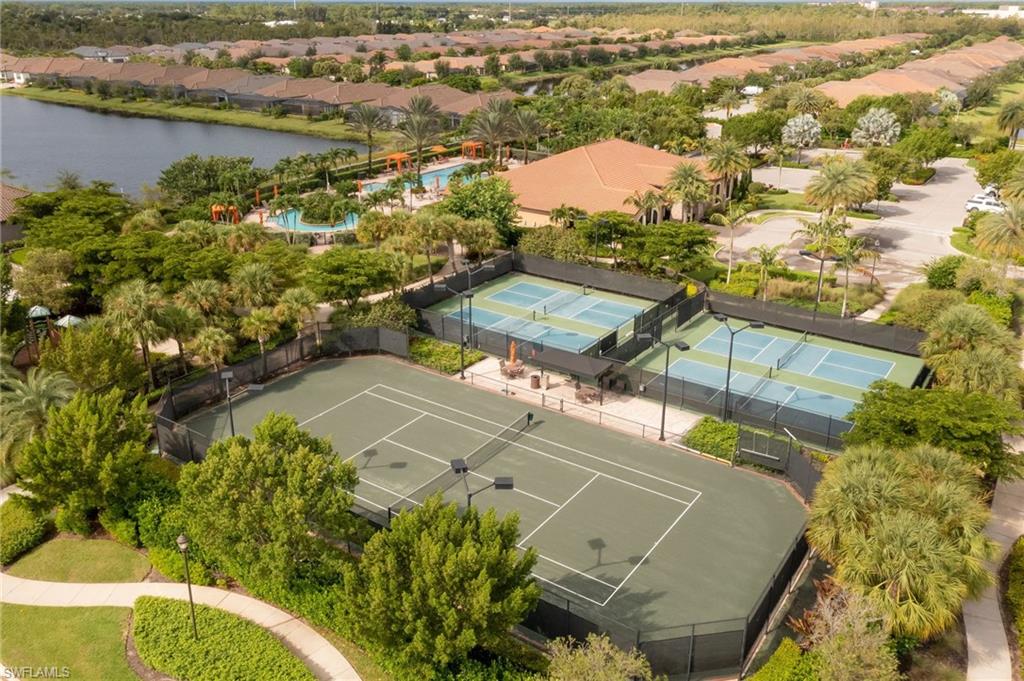 ESPLANADE AT HACIENDA LAKES - Residential Lease