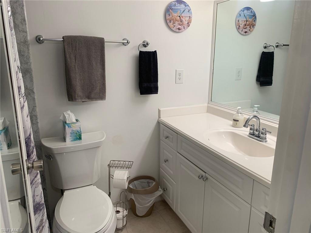 SEVEN LAKES - Residential Lease