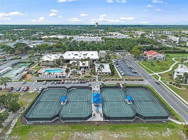 SEVEN LAKES - Residential Lease
