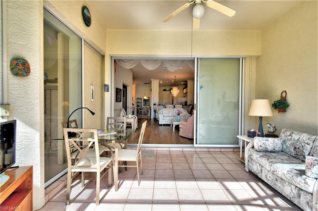 VILLAS AT OLDE HICKORY - Residential