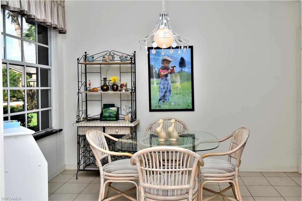 VILLAS AT OLDE HICKORY - Residential