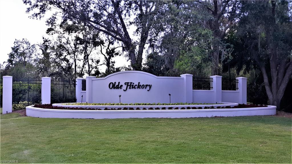 VILLAS AT OLDE HICKORY - Residential