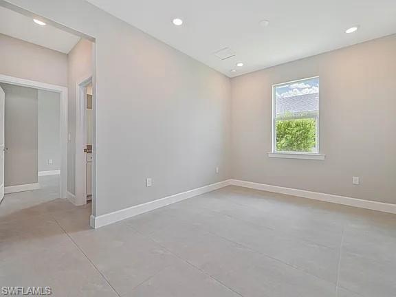 EDGEWATER - Residential Lease