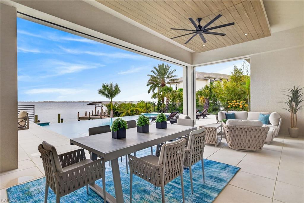 HARBOR CLUB - Residential