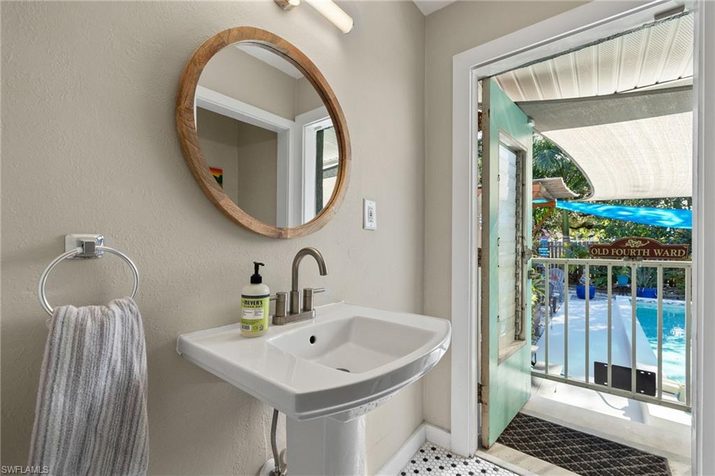 CALOOSA VIEW - Residential
