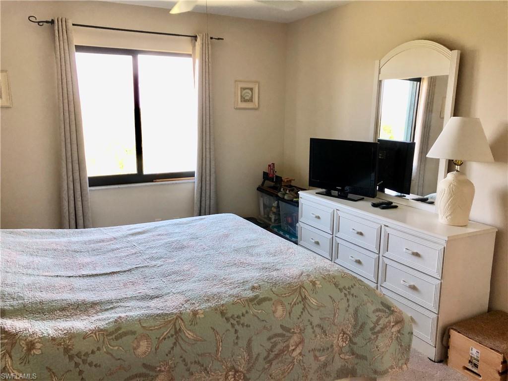 ADMIRALS BAY - Residential