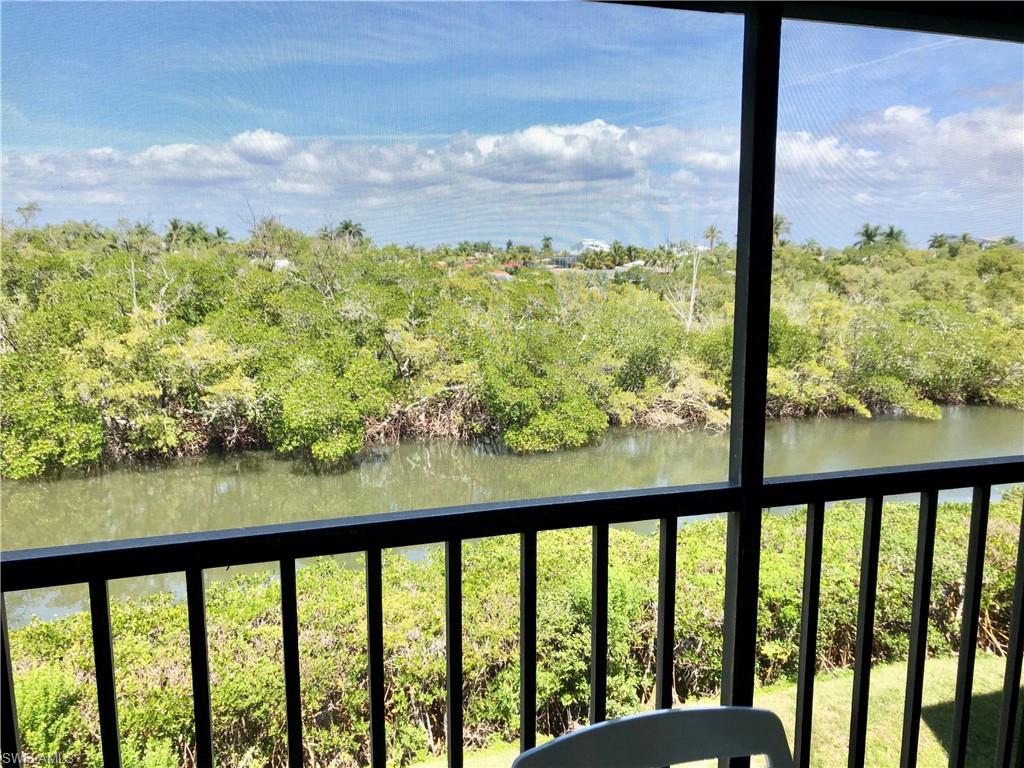 ADMIRALS BAY - Residential
