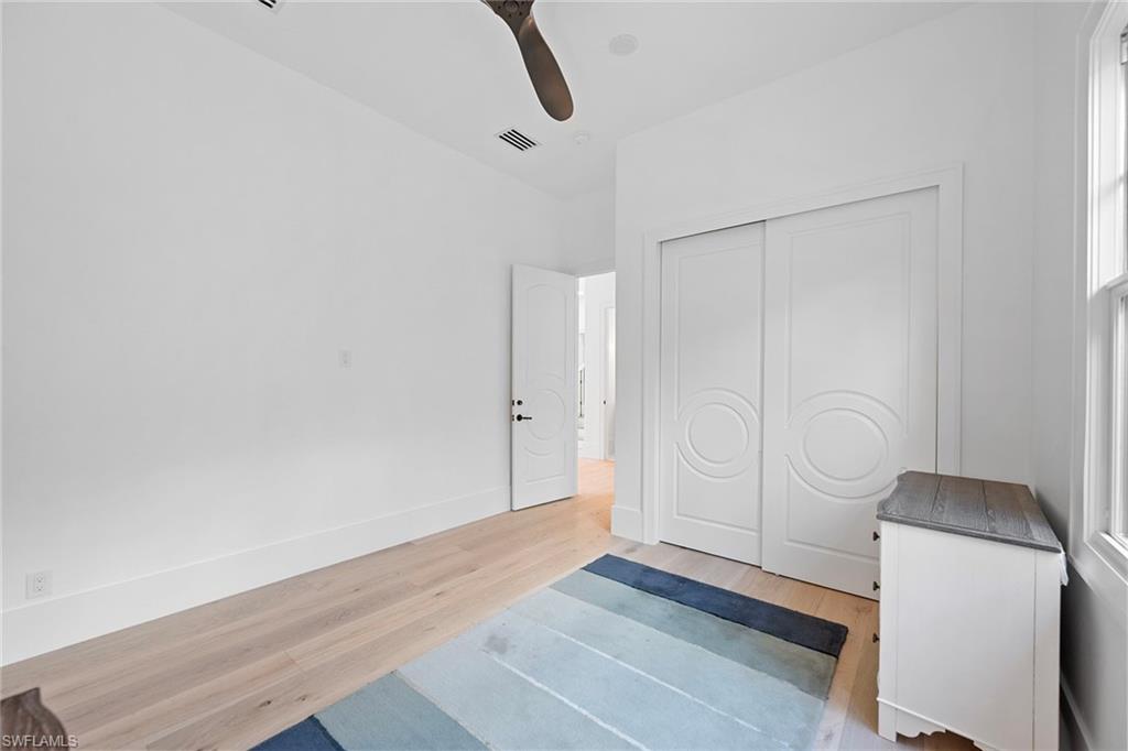 NORMAN ESTATES AT TIBURON - Residential Lease