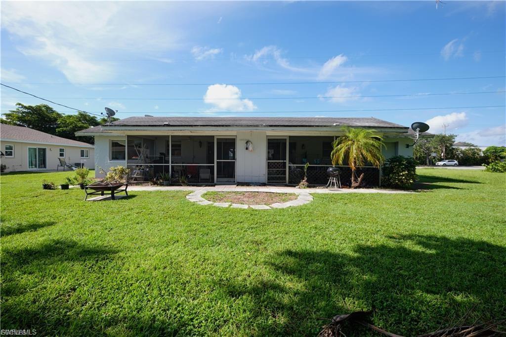 CAPE CORAL - Residential Lease