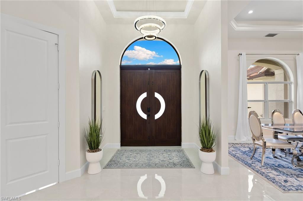 GOLDEN GATE ESTATES - Residential