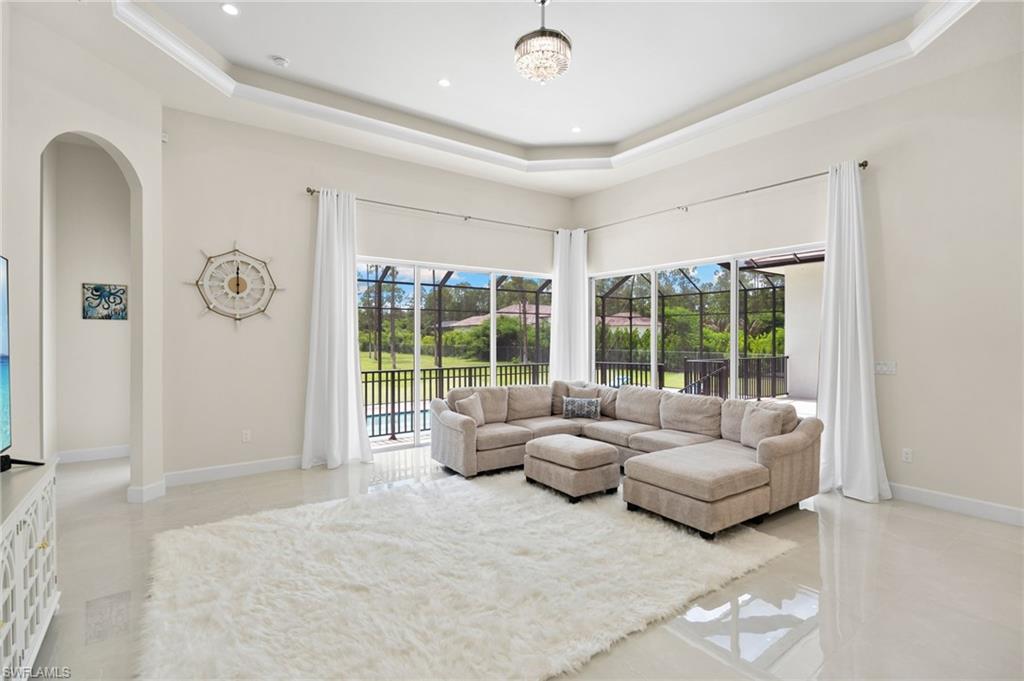 GOLDEN GATE ESTATES - Residential