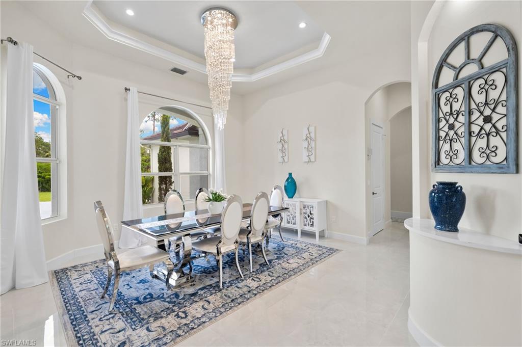 GOLDEN GATE ESTATES - Residential