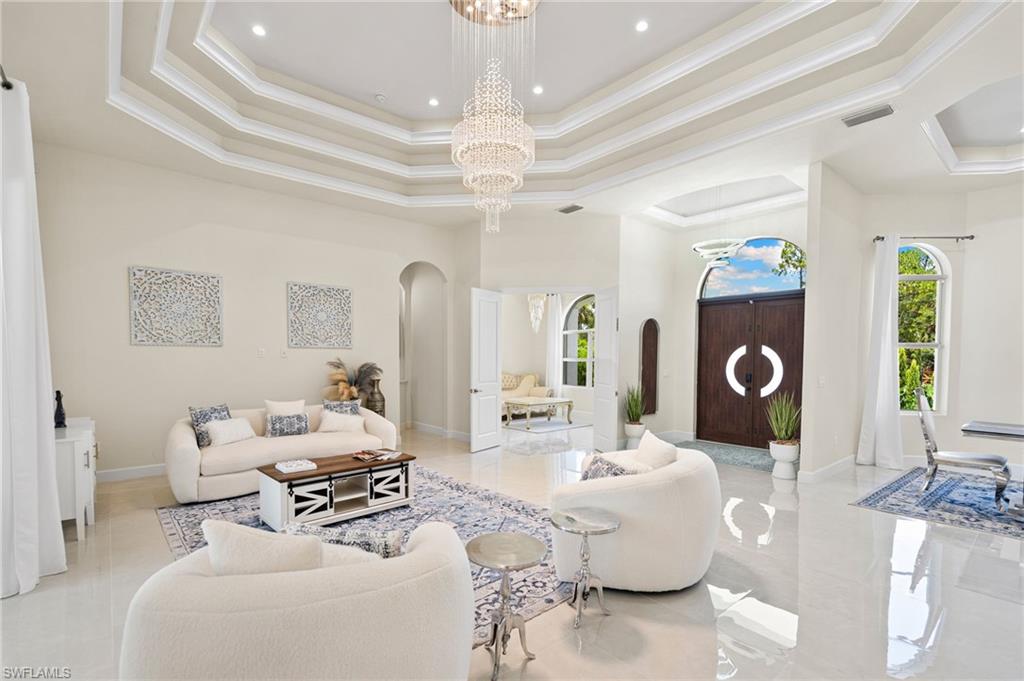 GOLDEN GATE ESTATES - Residential