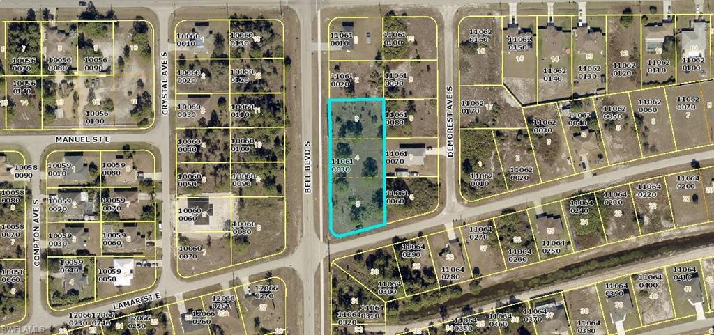 3 prime Lots  ready for builders and investors or your Beautiful Home close to State road 82 .  Right around the corner of East Lee High School and close to Joel Blvd and many retail shopping parks and churches. Owner has another lot 810 Demorest which is right behind these lots which is a quarter acre single family lot for $30,000