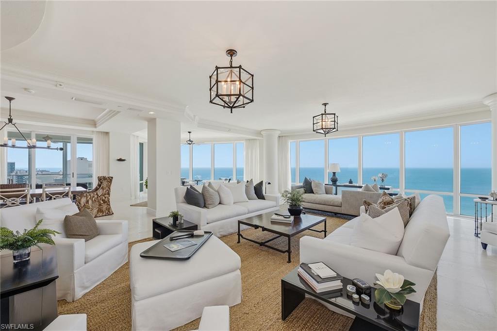 REGENT - Residential
