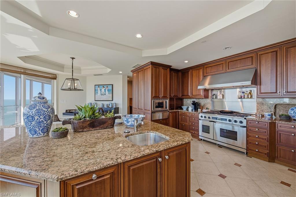 REGENT - Residential