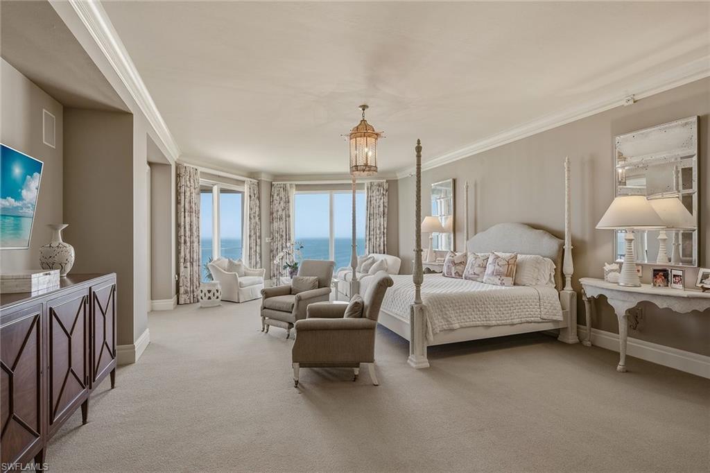 REGENT - Residential