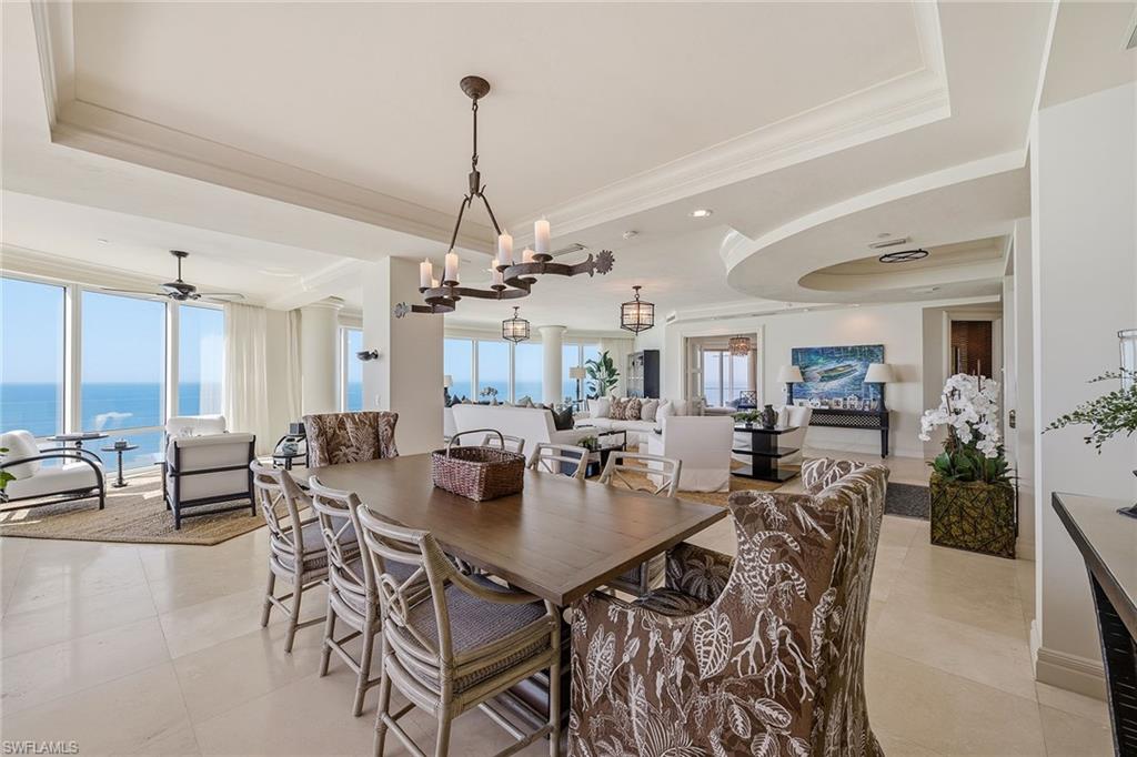 REGENT - Residential